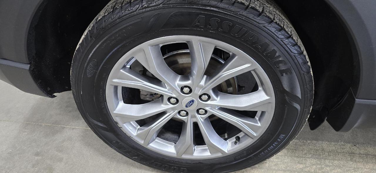 Ford Explorer XLT 4WD 2020