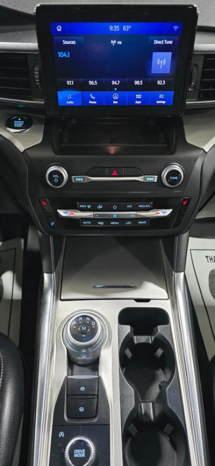 Ford Explorer XLT 4WD 2020