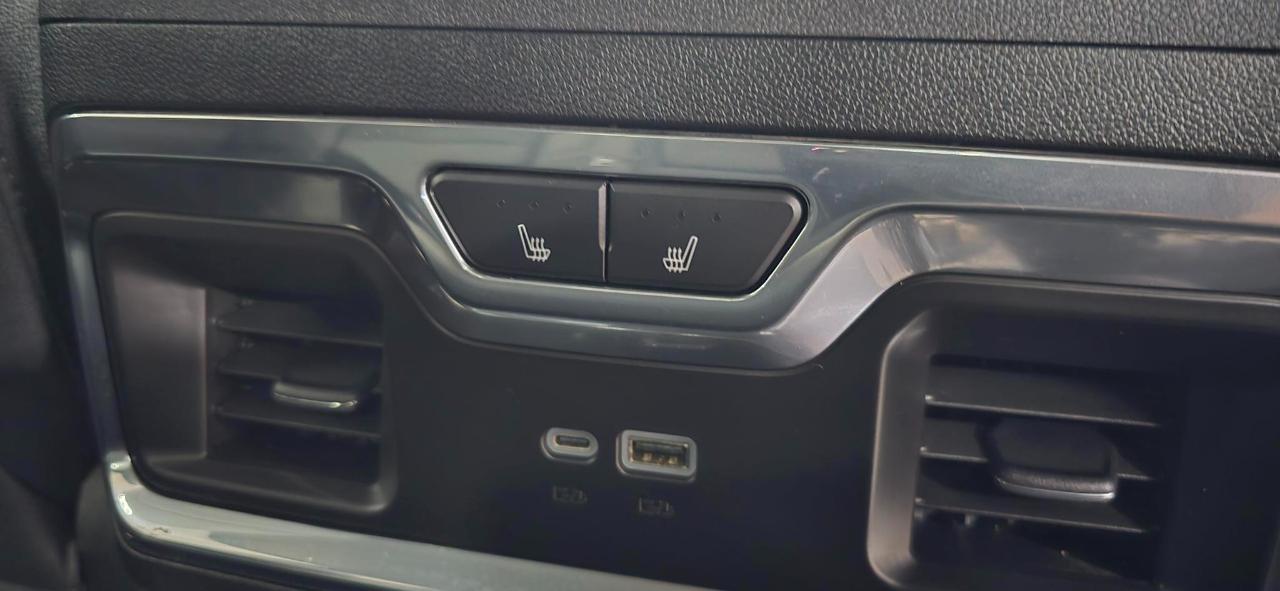 GMC Sierra 2500HD SLT Crew Cab 4WD 2024