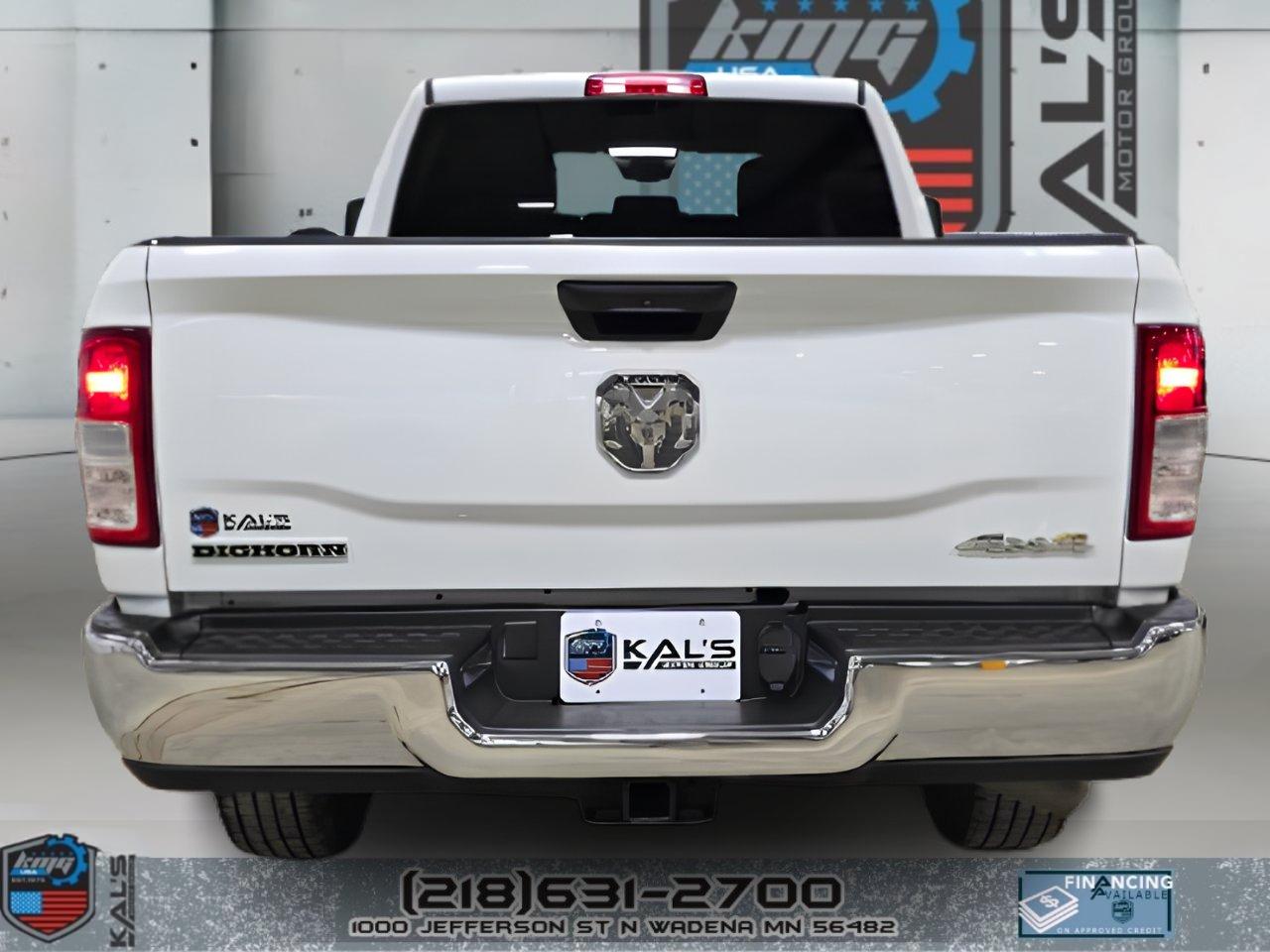 RAM 2500 Big Horn Crew Cab 4WD 2024