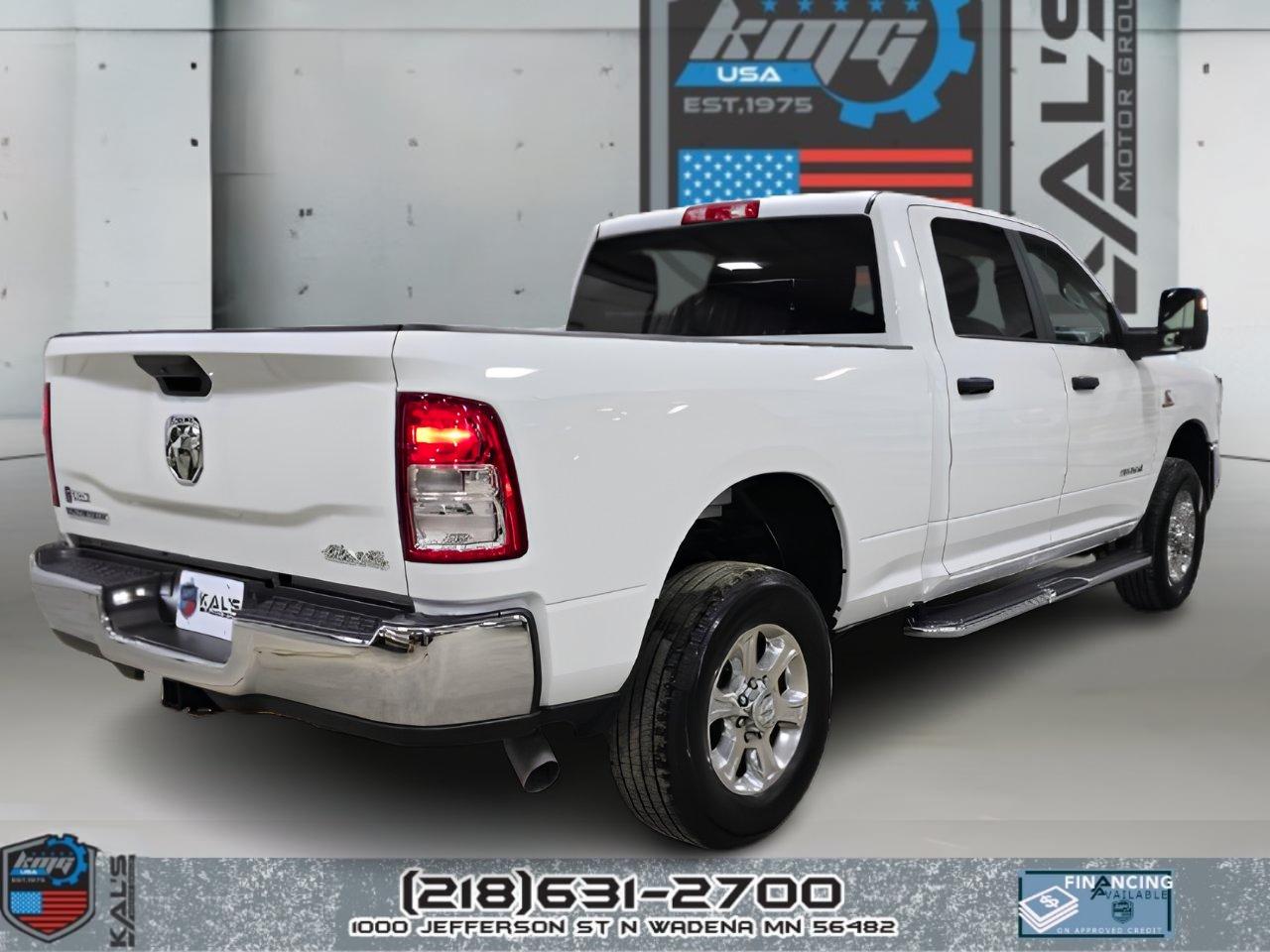 RAM 2500 Big Horn Crew Cab 4WD 2024