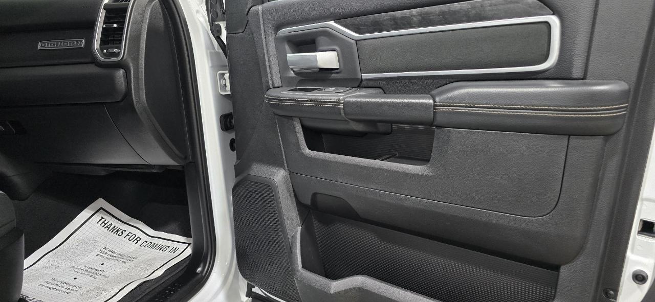 RAM 2500 Big Horn Crew Cab 4WD 2024