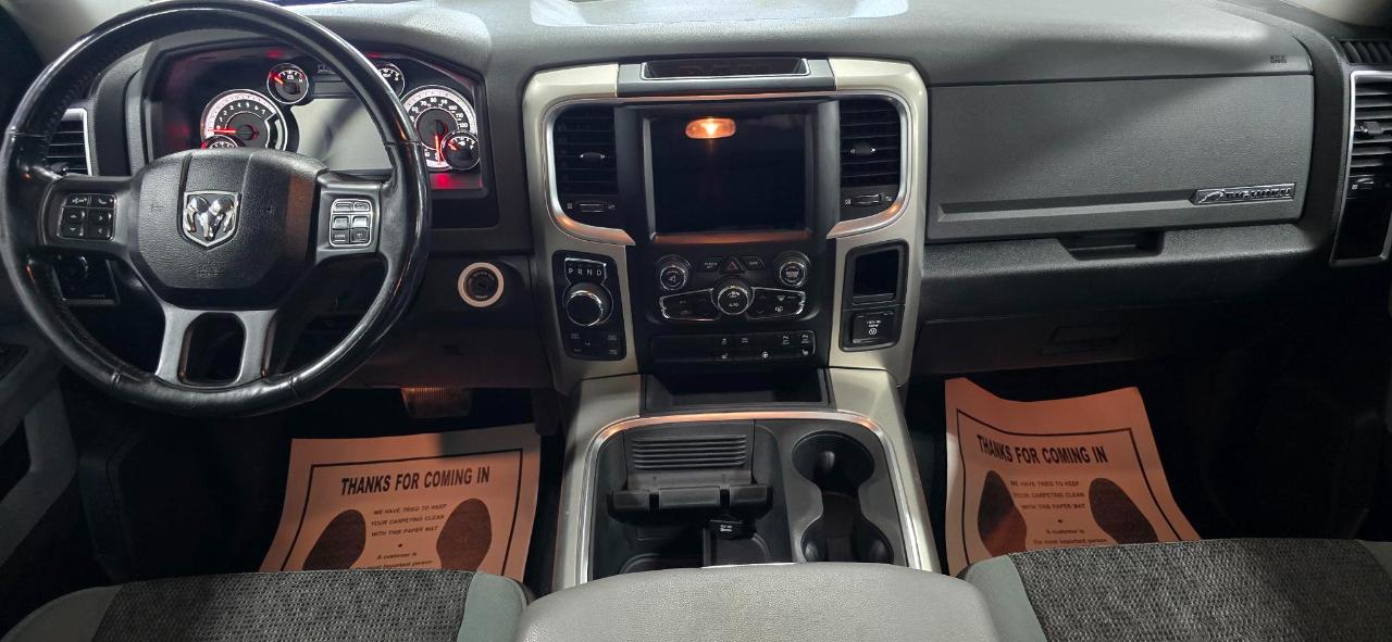 RAM 1500 Big Horn 4x4 Crew Cab 5'7" Box 2018