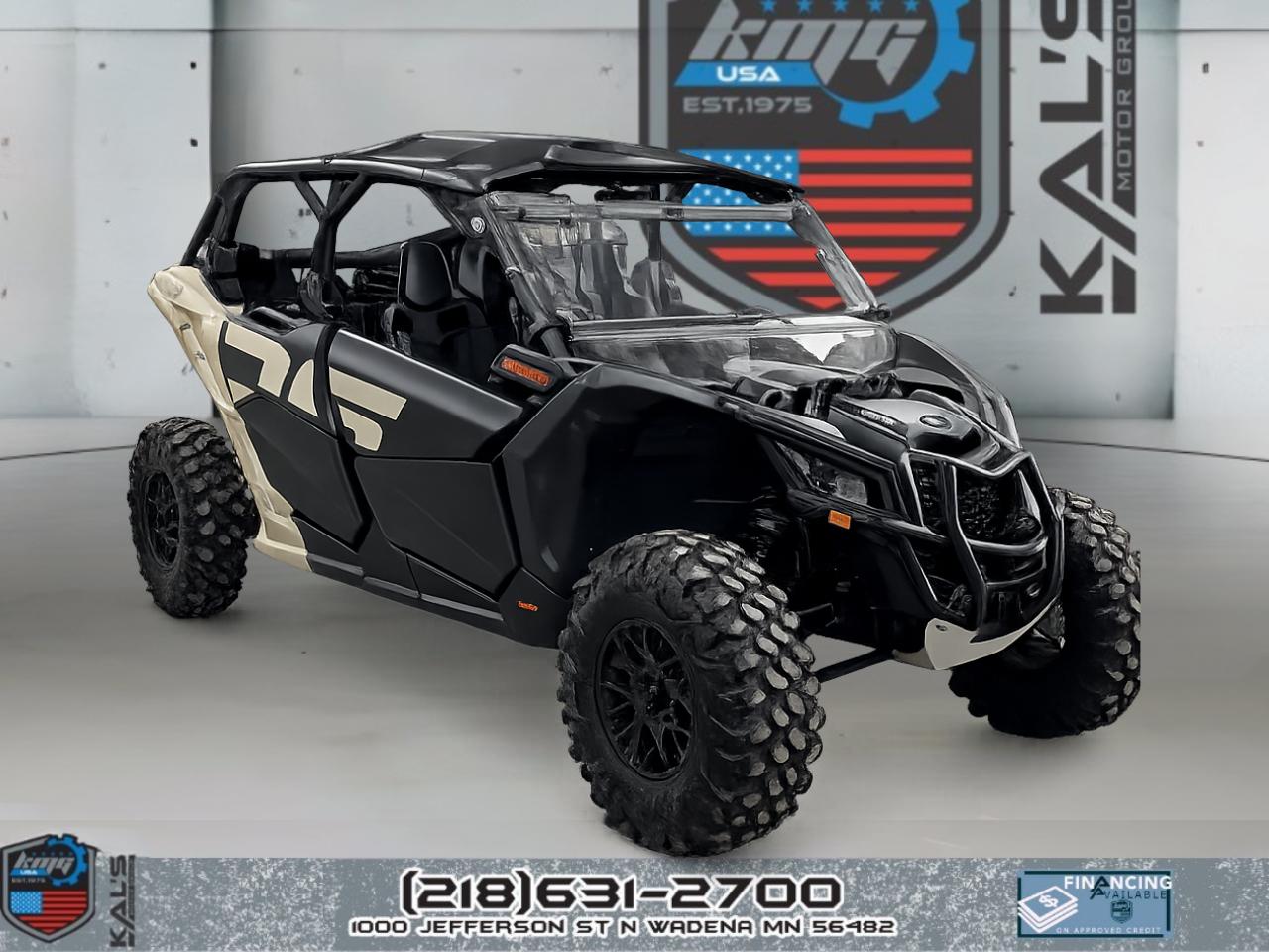 Can-Am Maverick Max 1000R Turbo X DS  2022