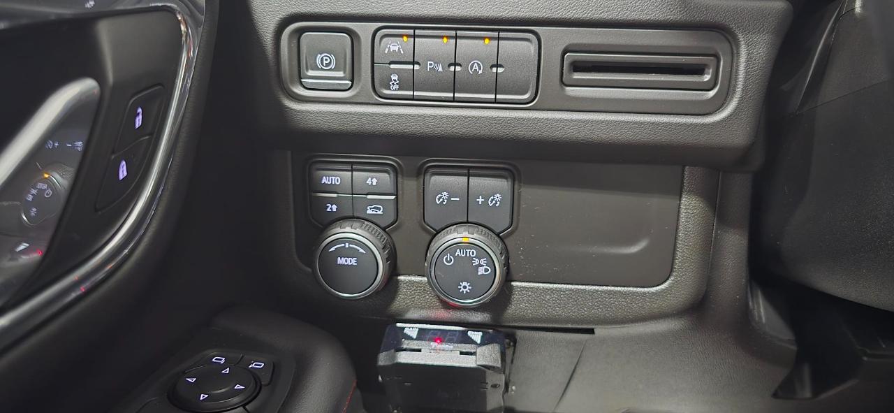 Chevrolet Suburban RST 4WD 2023