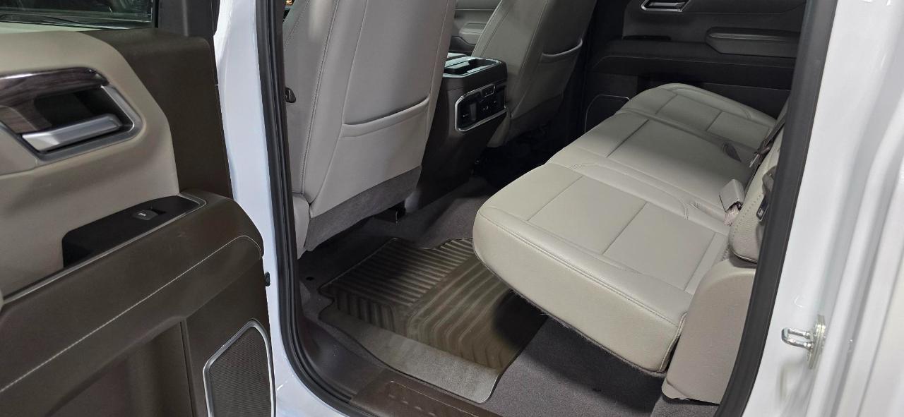 Chevrolet Silverado 1500 LTZ Crew Cab 4WD 2022