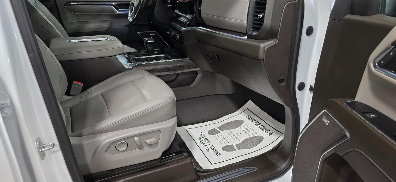 Chevrolet Silverado 1500 LTZ Crew Cab 4WD 2022