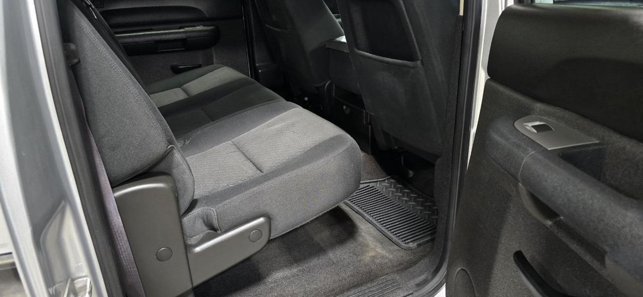Chevrolet Silverado 1500 LT Crew Cab 4WD 2013