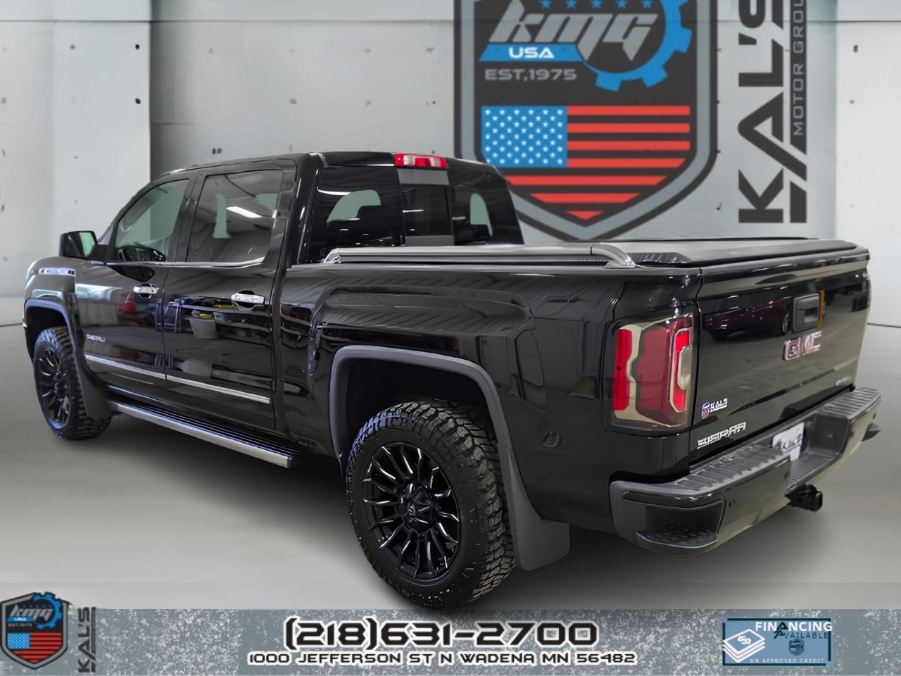 GMC Sierra 1500 Denali Crew Cab Short Box 4WD 2017