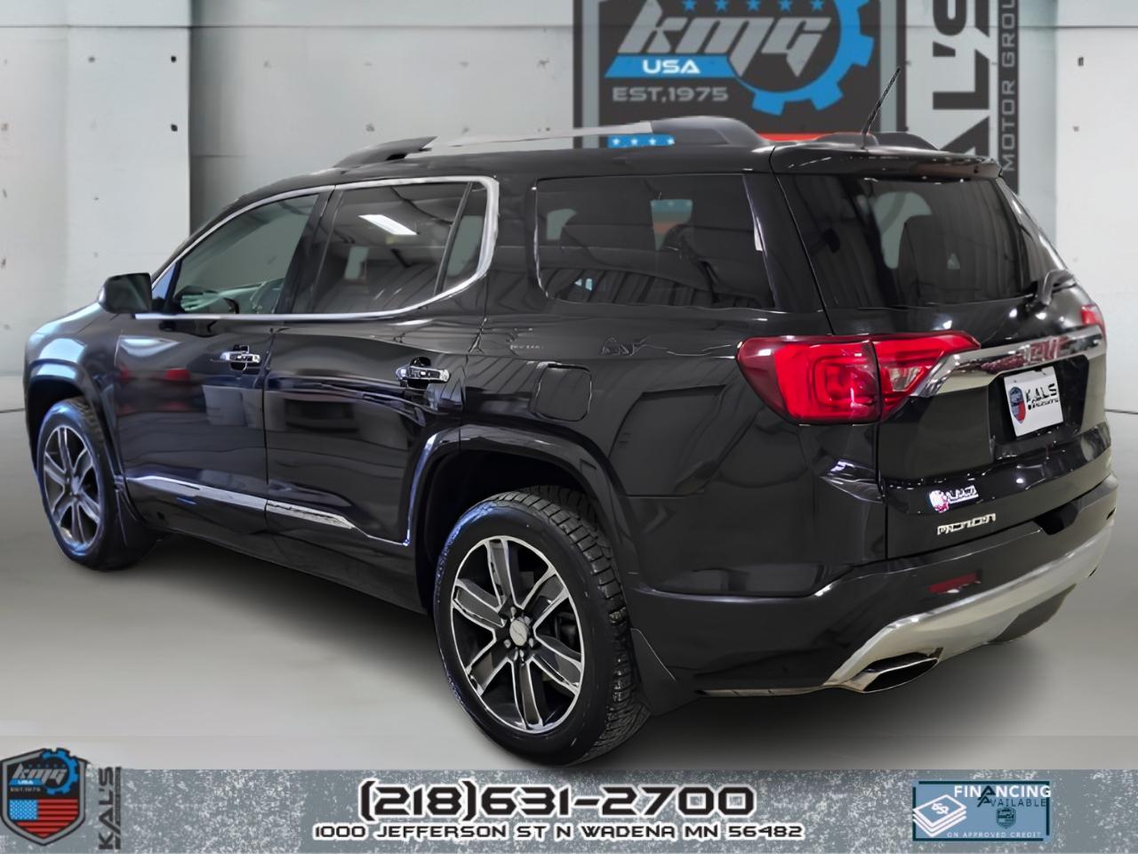 GMC Acadia Denali AWD 2017
