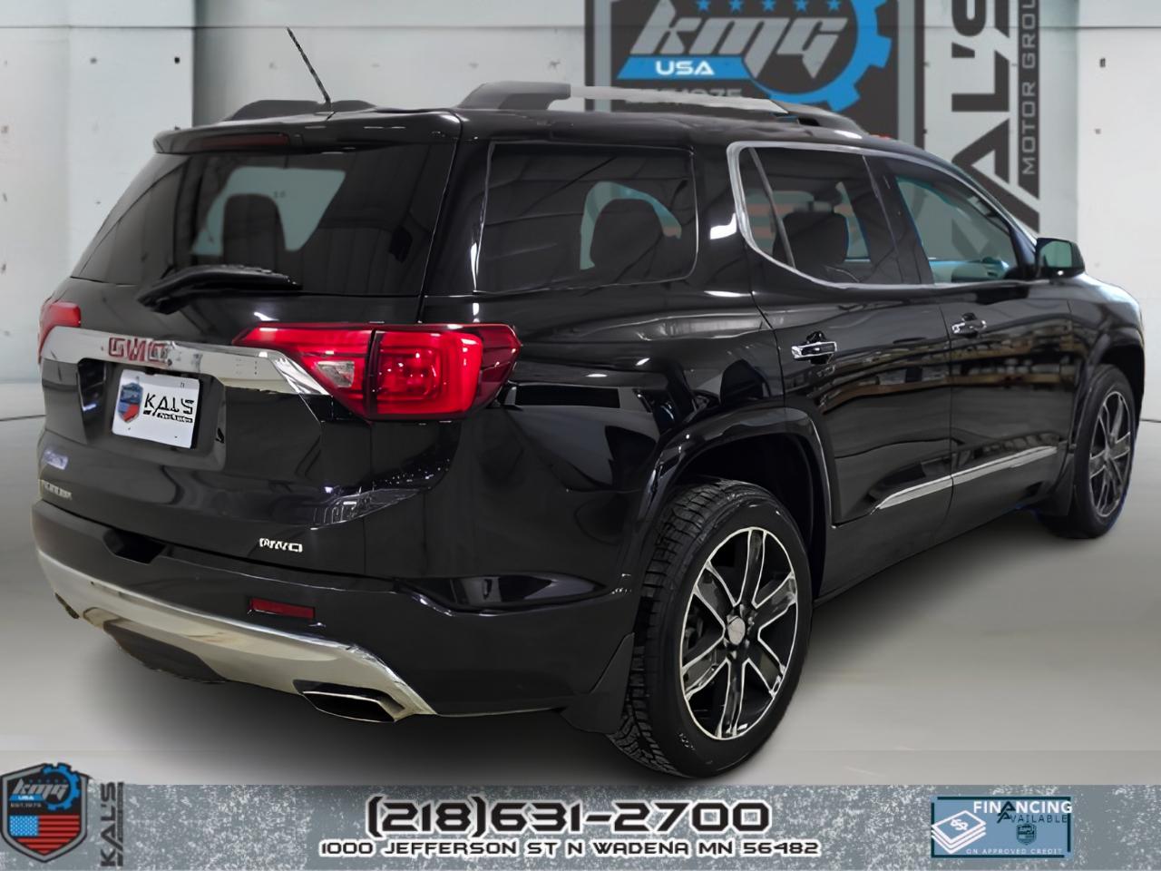 GMC Acadia Denali AWD 2017