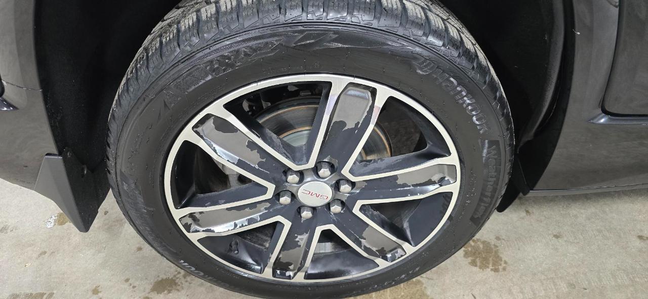 GMC Acadia Denali AWD 2017