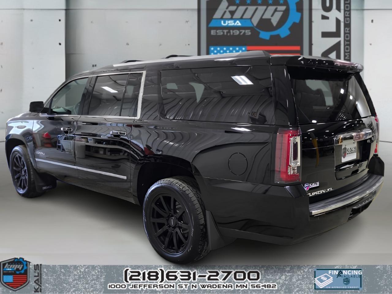 GMC Yukon XL Denali 4WD 2020