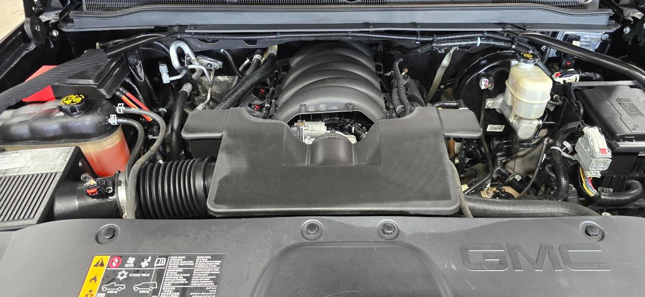 GMC Yukon XL Denali 4WD 2020
