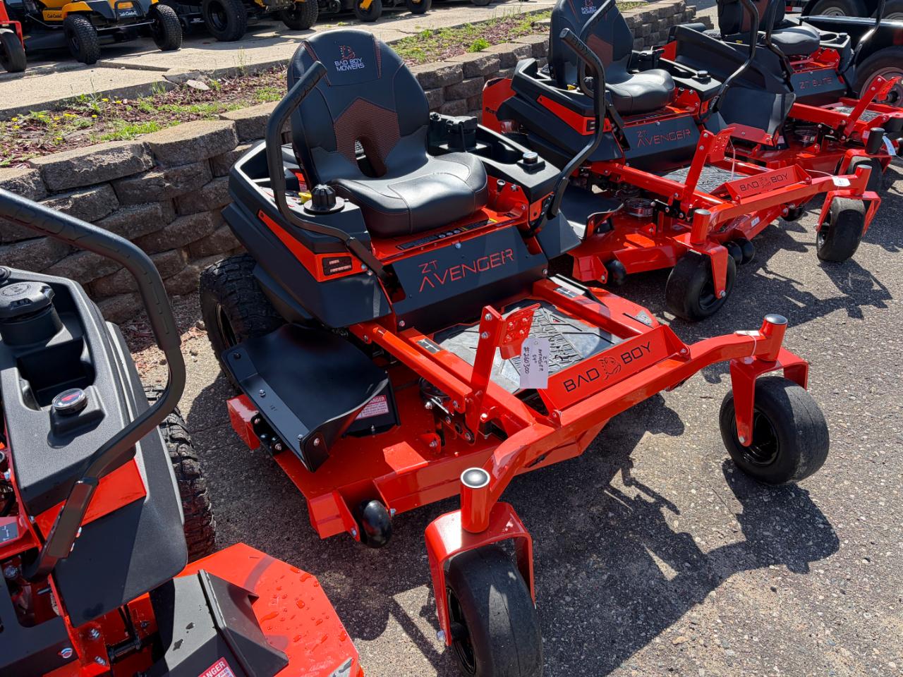 Bad Boy Mowers ZT 54in Avenger Kawasaki FR691 23HP  2026
