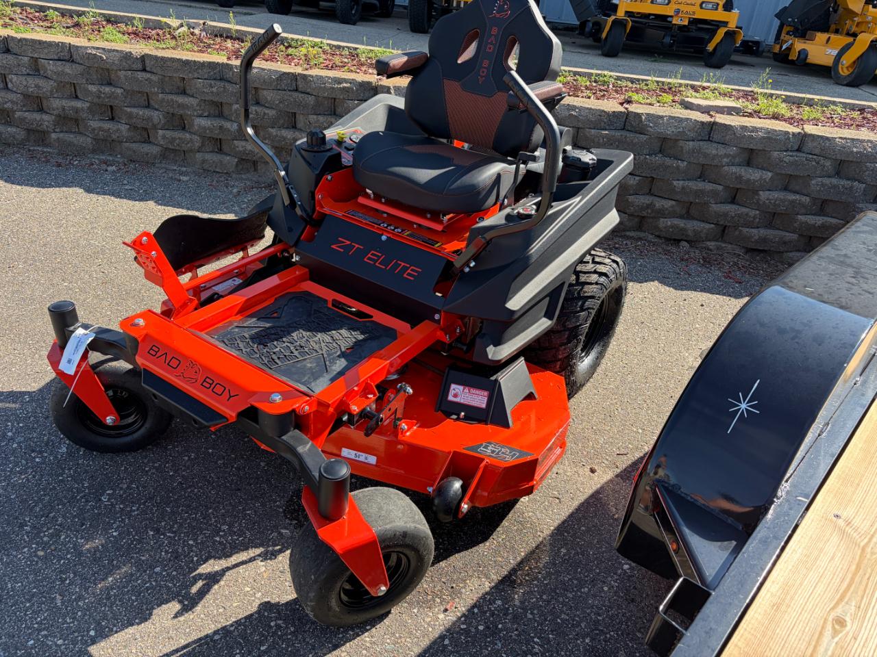 Bad Boy Mowers ZT Elite 54in Kohler Pro 7000 26HP  2026