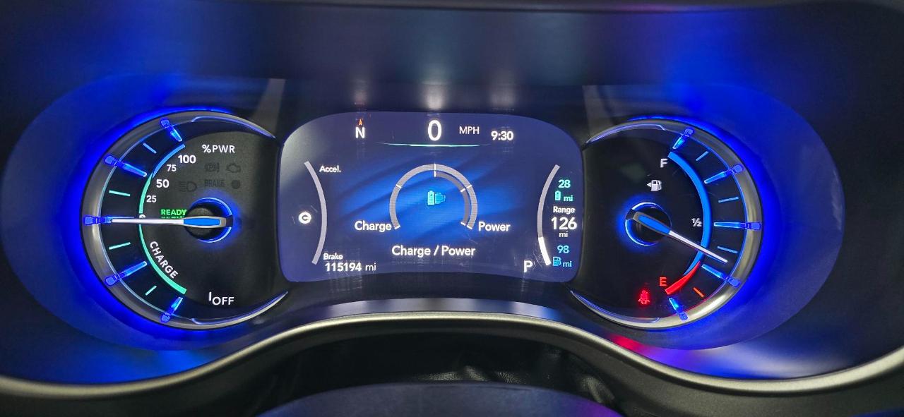 Chrysler Pacifica Hybrid Touring L 2023