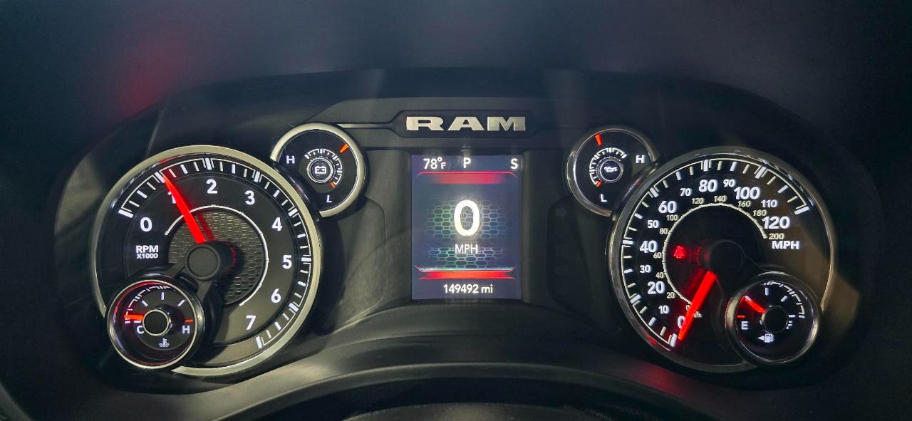 RAM 1500 Big Horn Quad Cab 4WD 2021