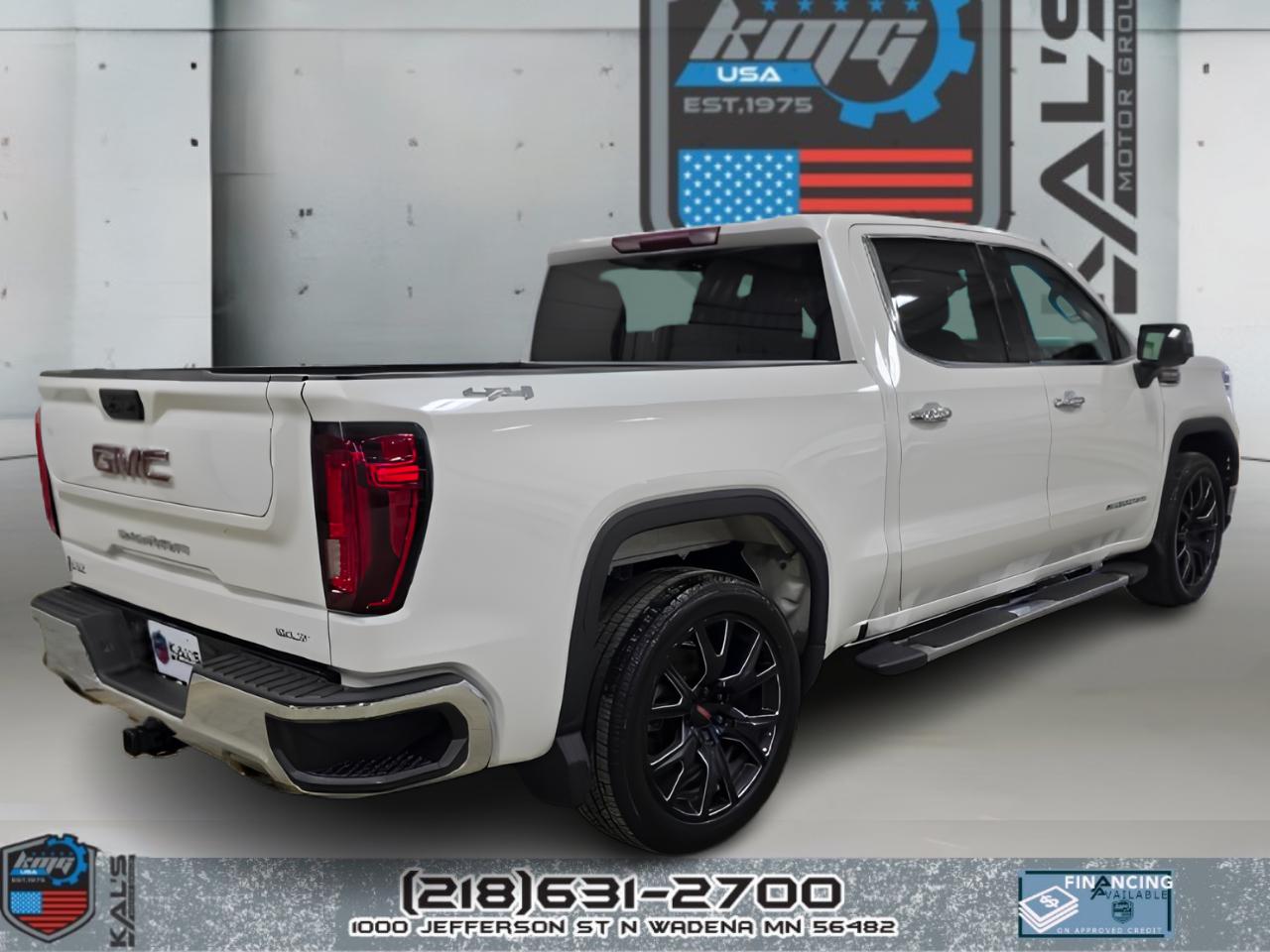 GMC Sierra 1500 SLT Crew Cab 4WD 2022