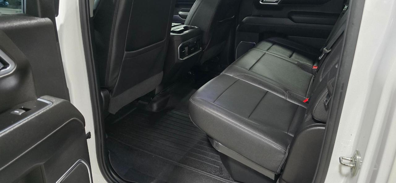 GMC Sierra 1500 SLT Crew Cab 4WD 2022