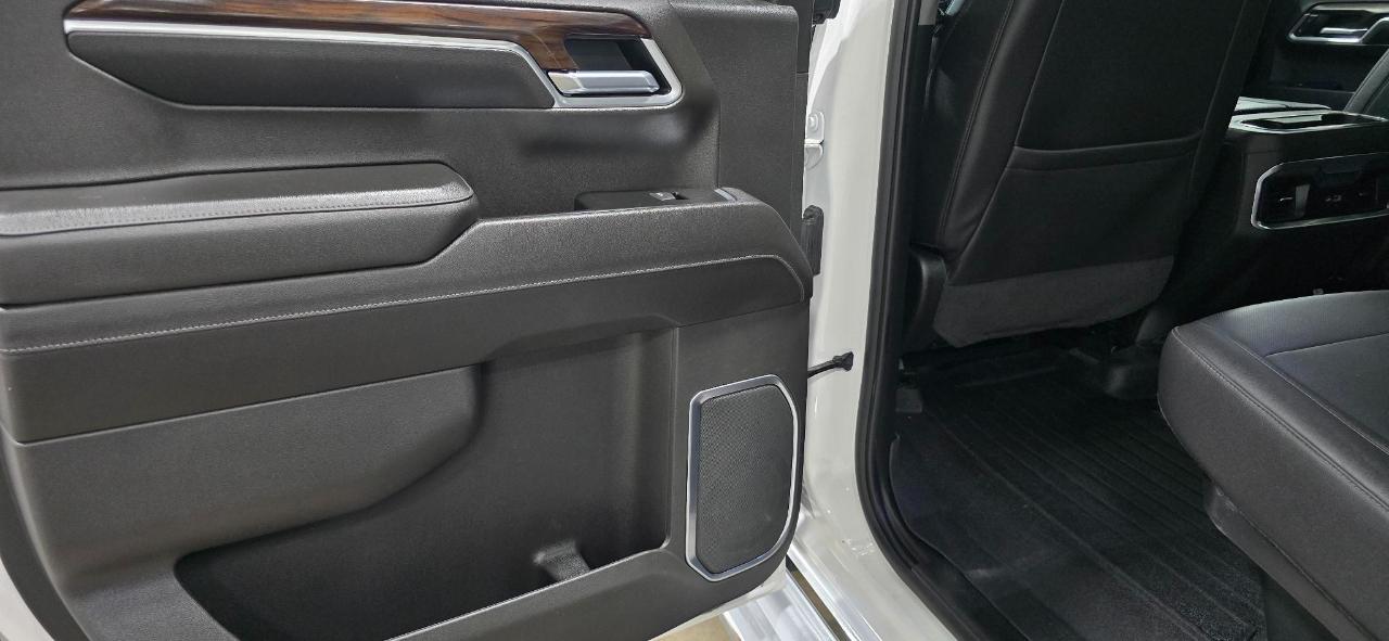 GMC Sierra 1500 SLT Crew Cab 4WD 2022