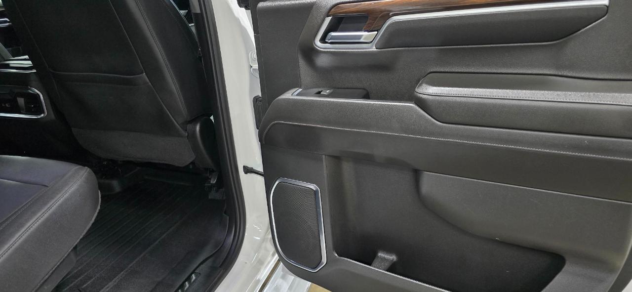 GMC Sierra 1500 SLT Crew Cab 4WD 2022