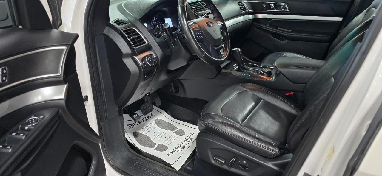 Ford Explorer XLT 4WD 2017