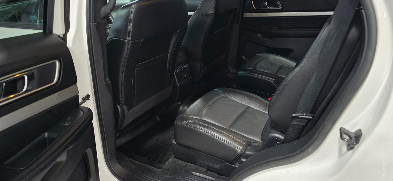 Ford Explorer XLT 4WD 2017