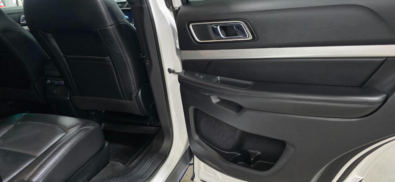 Ford Explorer XLT 4WD 2017