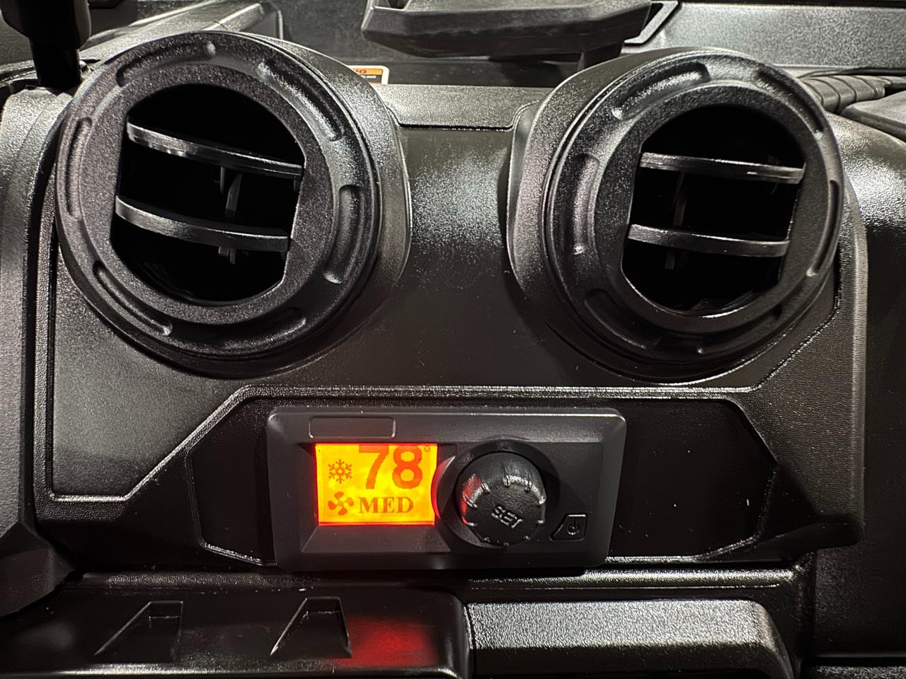 Can-Am Defender MAX Limited HD10  2021