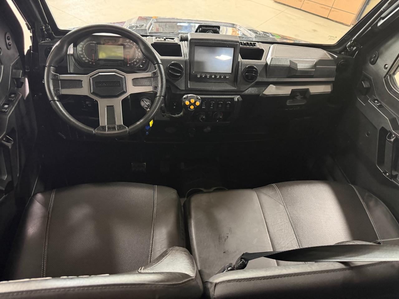 Polaris Ranger Crew XP 1000 Northstar Ultimate Ride Command EPS  2023