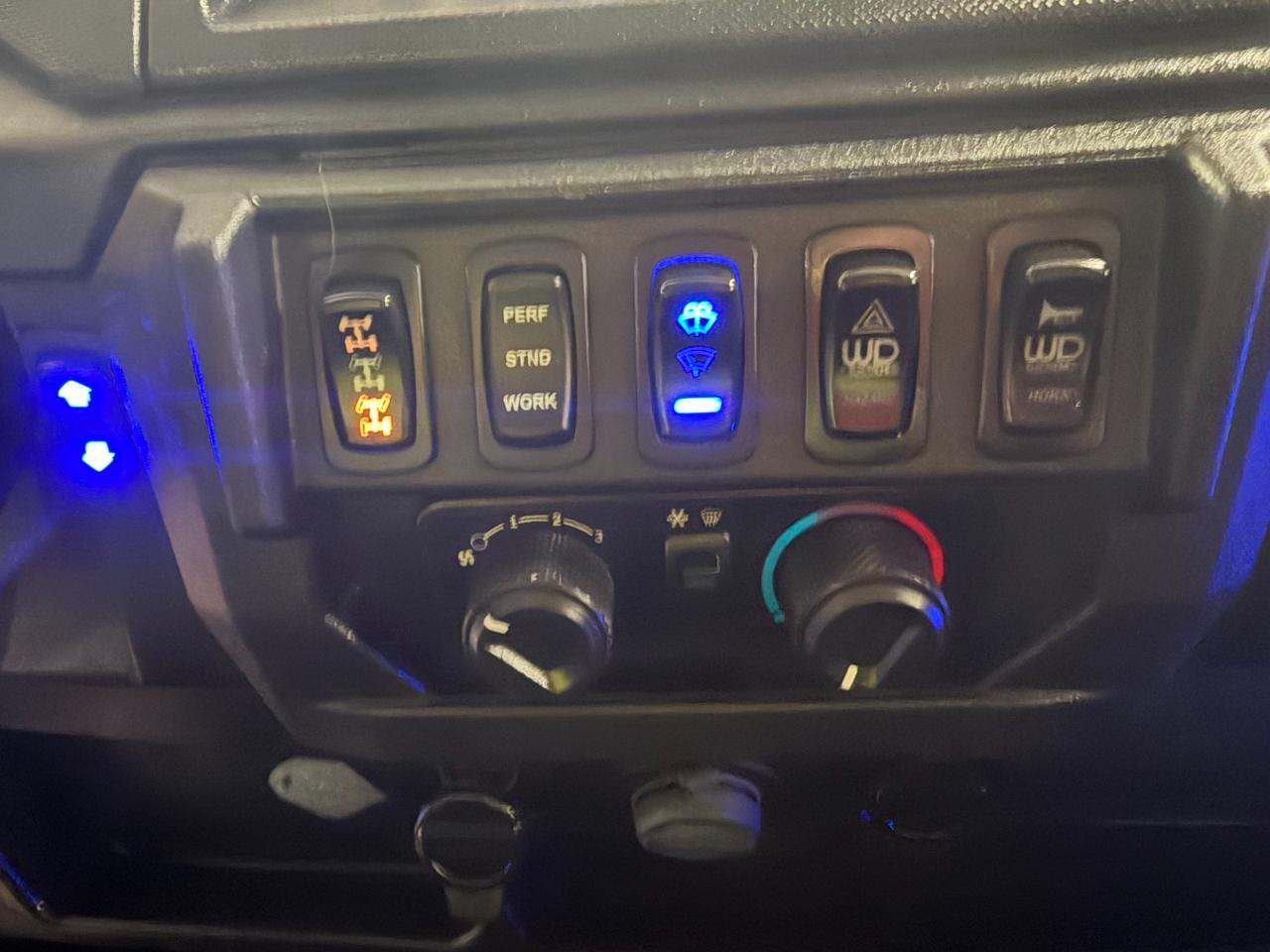Polaris Ranger Crew XP 1000 Northstar Ultimate Ride Command EPS  2023