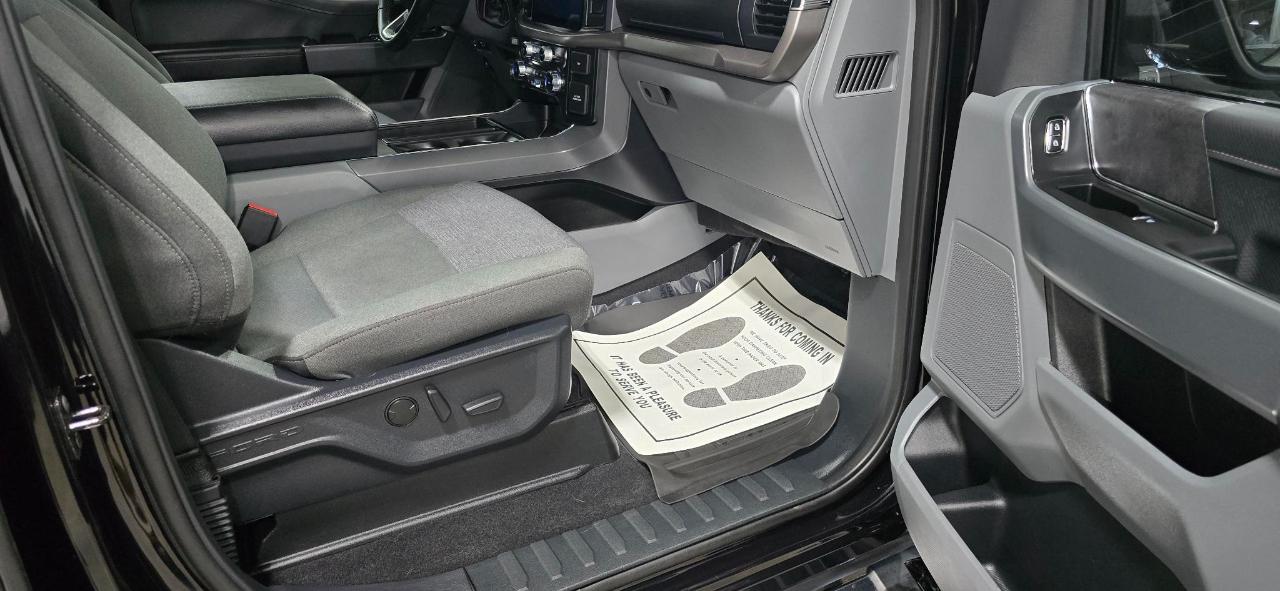 Ford F-150 XLT SuperCrew Short Bed 4WD 2024