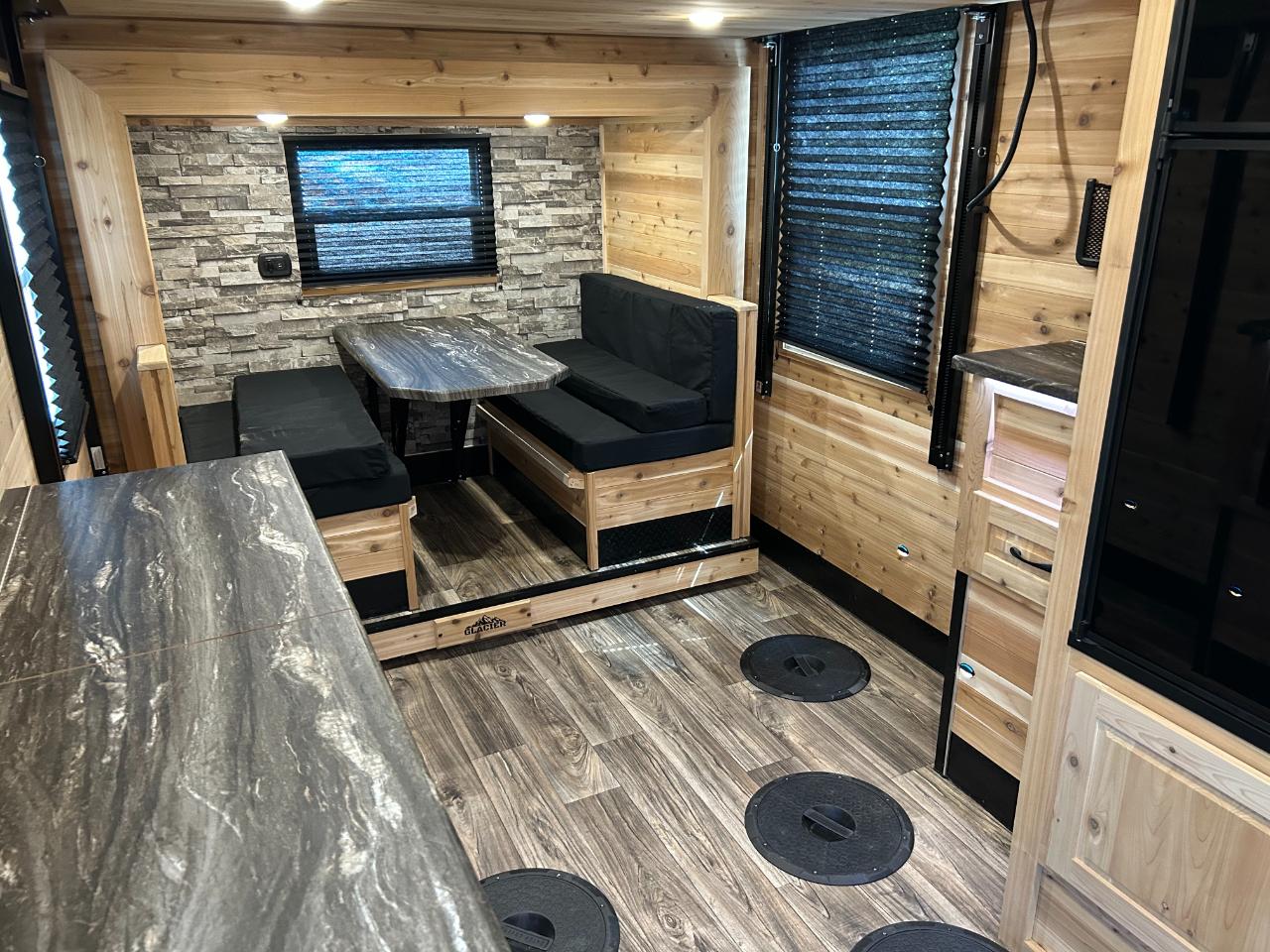 Glacier 17 RV EXP Elite  2027