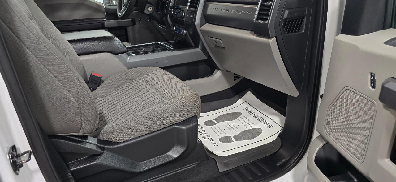 Ford F-250 SD XLT Crew Cab 4WD 2021