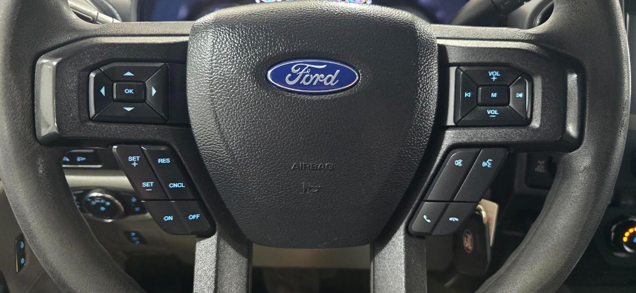 Ford F-250 SD XLT Crew Cab 4WD 2021