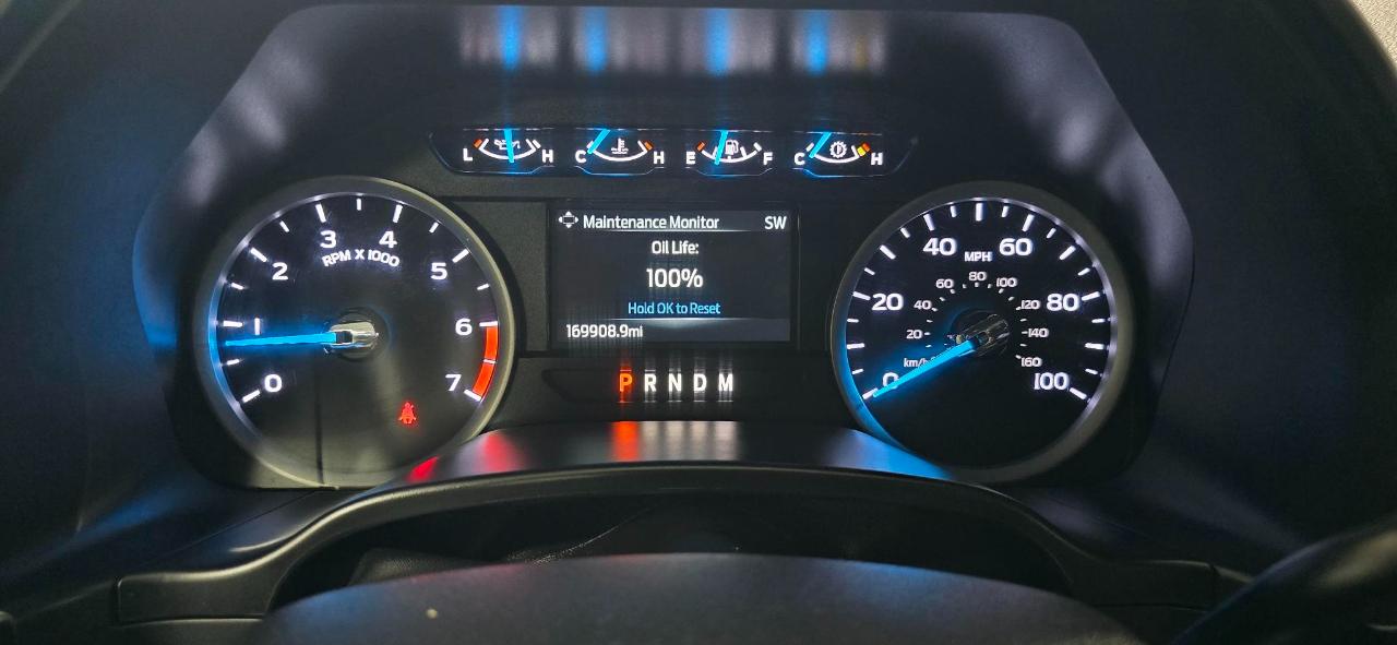 Ford F-250 SD XLT Crew Cab 4WD 2021