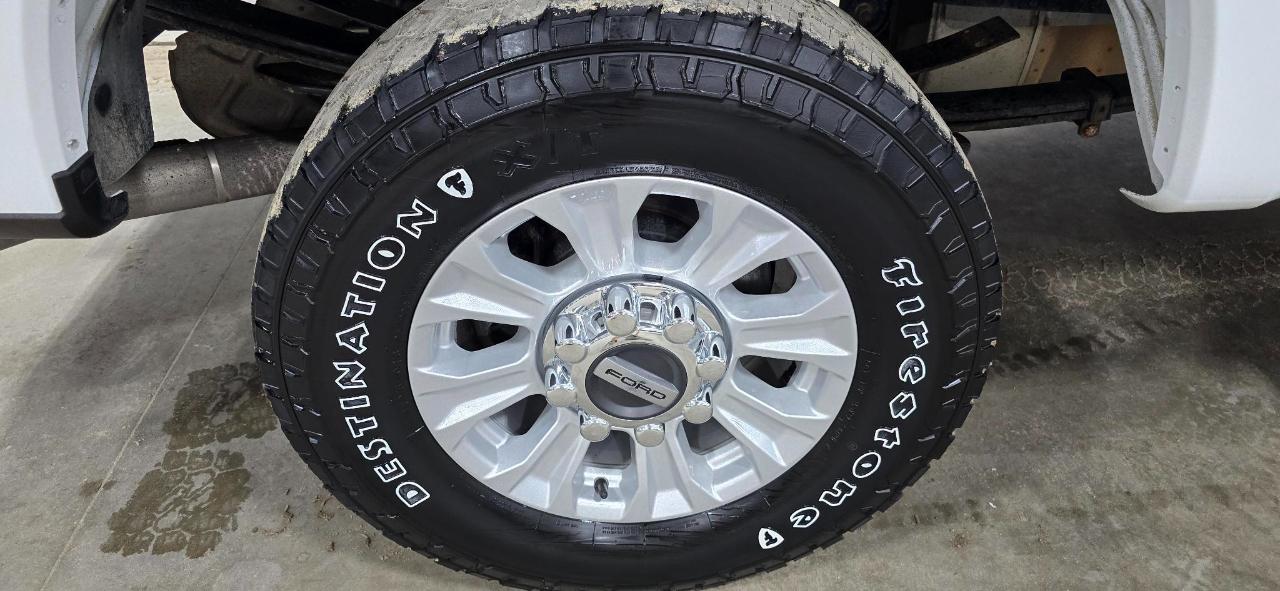 Ford F-250 SD XLT Crew Cab 4WD 2021