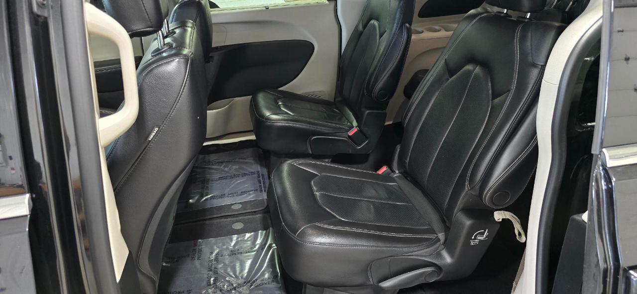 Chrysler Pacifica Touring-L 2022