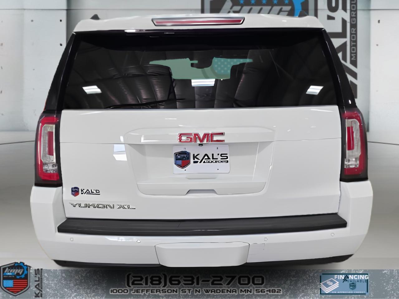 GMC Yukon XL SLT 4WD 2017