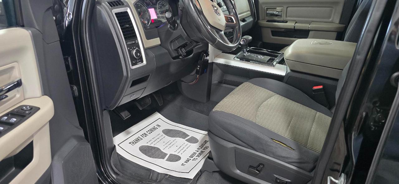 RAM 1500 SLT Quad Cab 4WD 2011