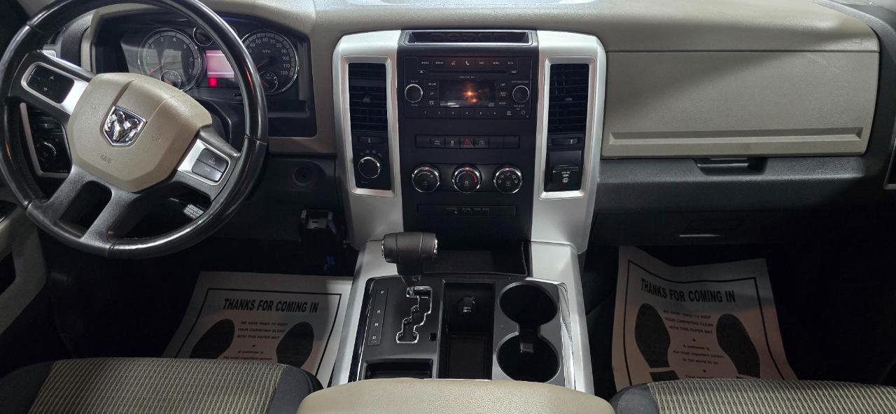 RAM 1500 SLT Quad Cab 4WD 2011
