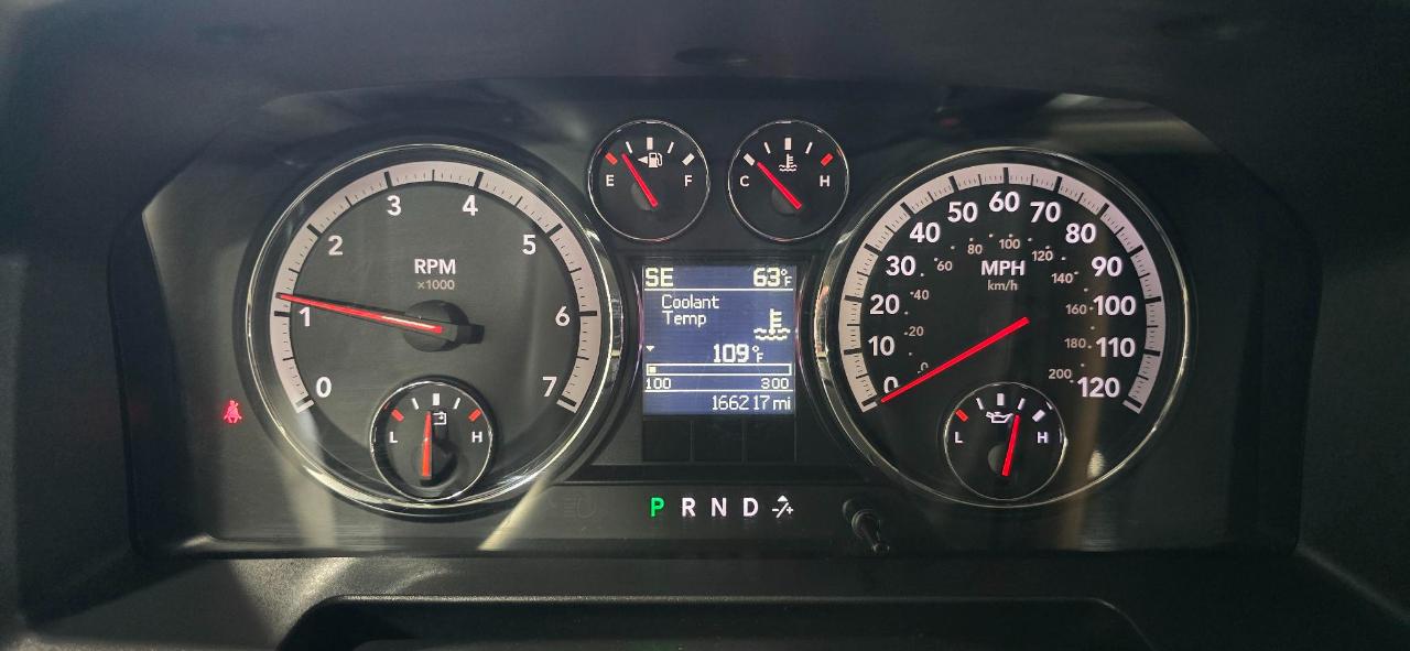 RAM 1500 SLT Quad Cab 4WD 2011