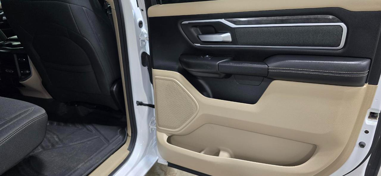 RAM 1500 Big Horn Crew Cab LWB 4WD 2019