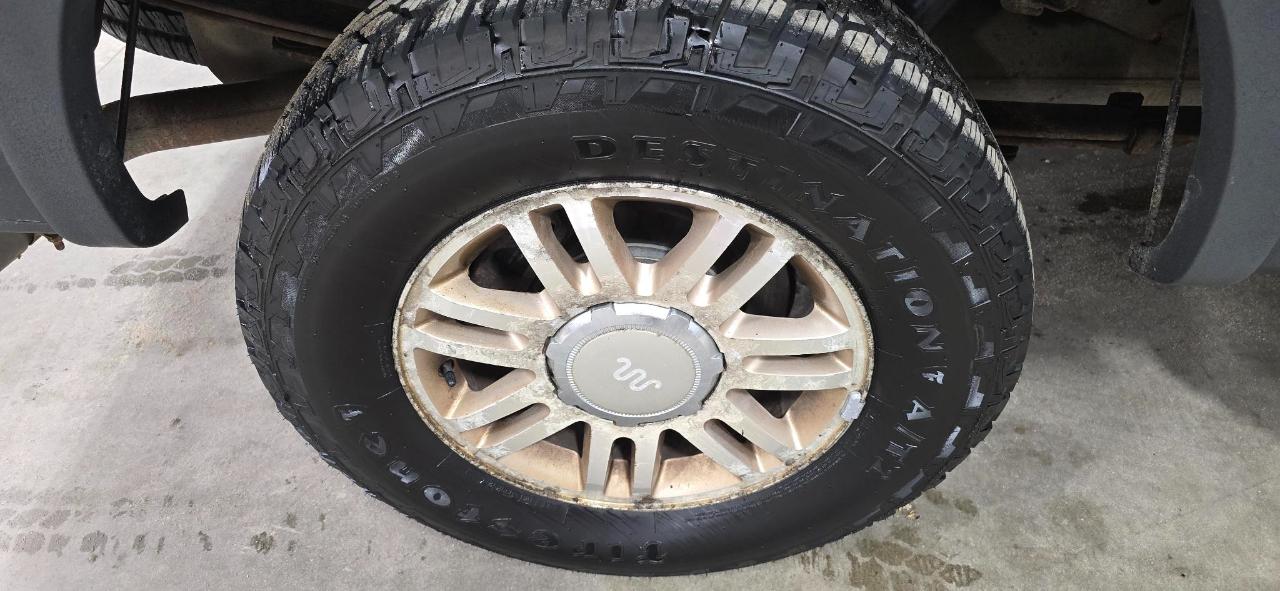 Ford F-150 SuperCrew 139" King Ranch 4WD 2012