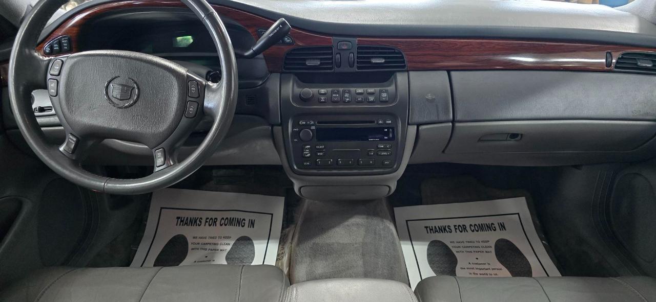 Cadillac DeVille Sedan 2005