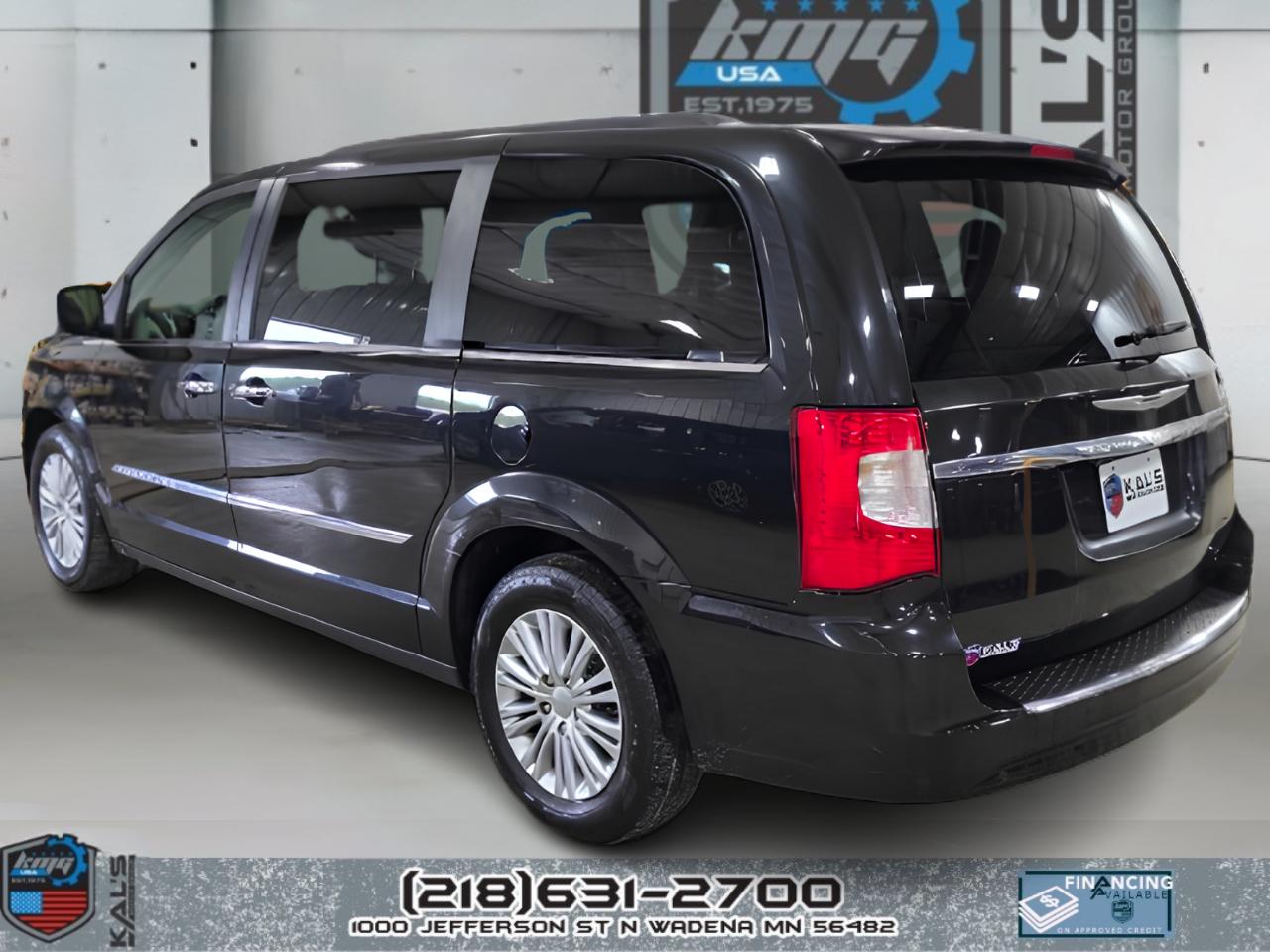 Chrysler Town & Country Touring-L 2016