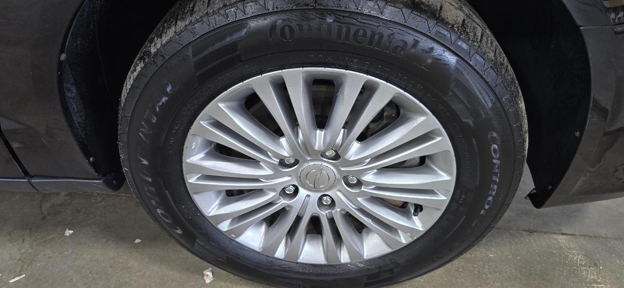 Chrysler Town & Country Touring-L 2016