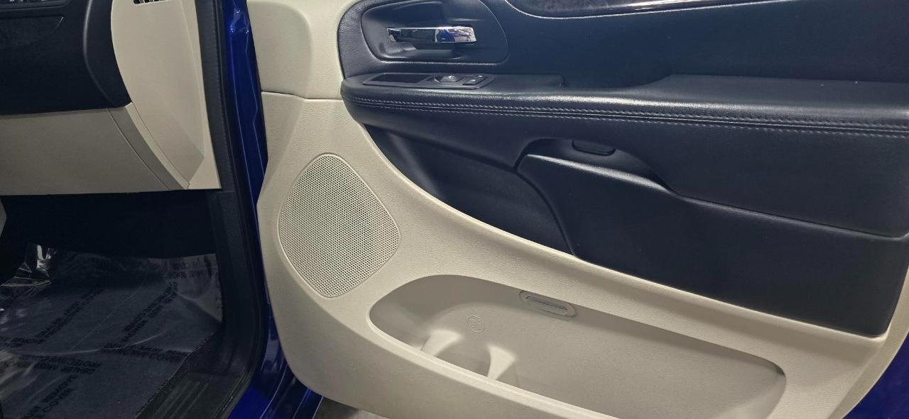 Dodge Grand Caravan SE 2020