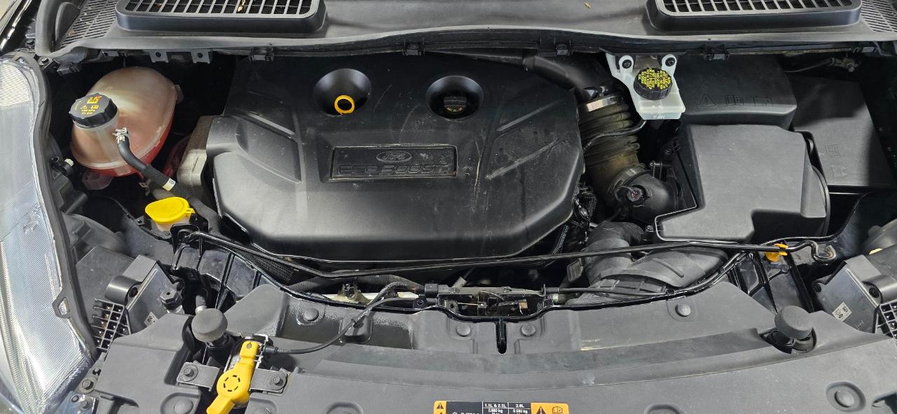 Ford Escape Titanium 4WD 2017